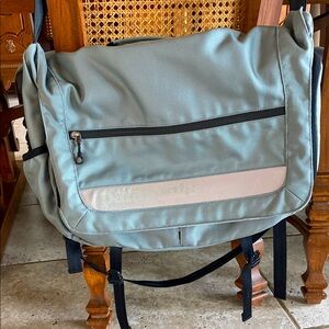 Men's Patagonia Gray Messenger Bag